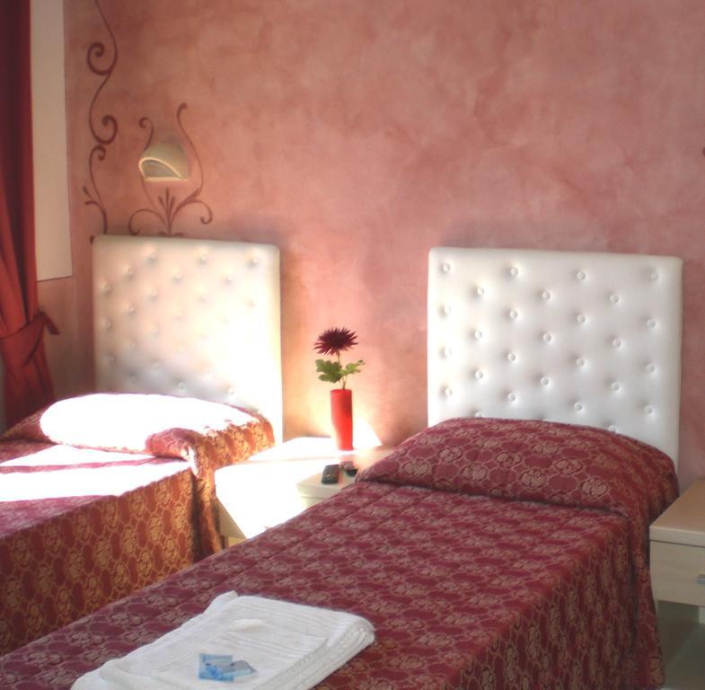 Hotel Romagna Cesena Ruang foto